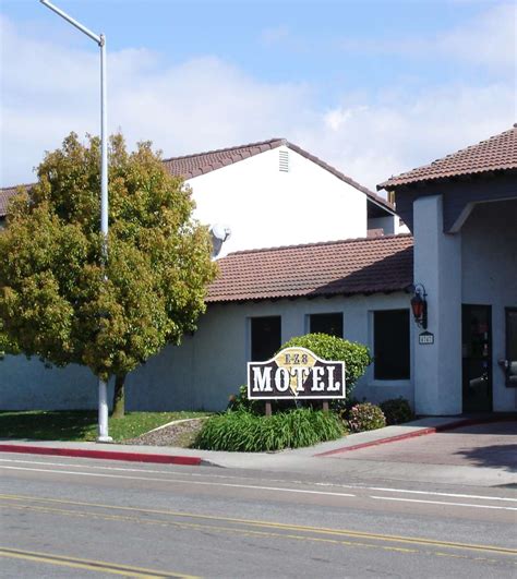ez eight motel.